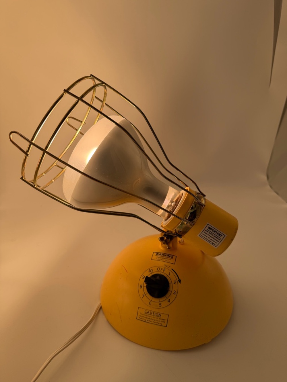 Vintage General Electric Deluxe Time A Tan Sun Lamp RSK6 With Bulb-Tested Works,